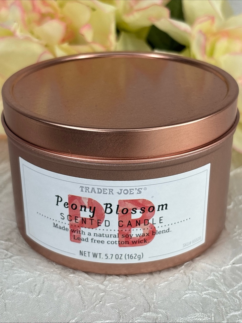 Trader Joes Peony Blossom Scented Candle 5.7oz Tin Soy Wax Blend Lim Ed